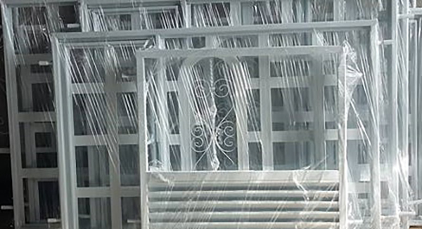 Industrias Pinta Maxx - MUEBLES METÁLICOS